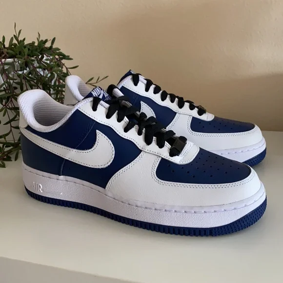 New custom Nike Air Force 1 sneakers - Picture 5 of 8